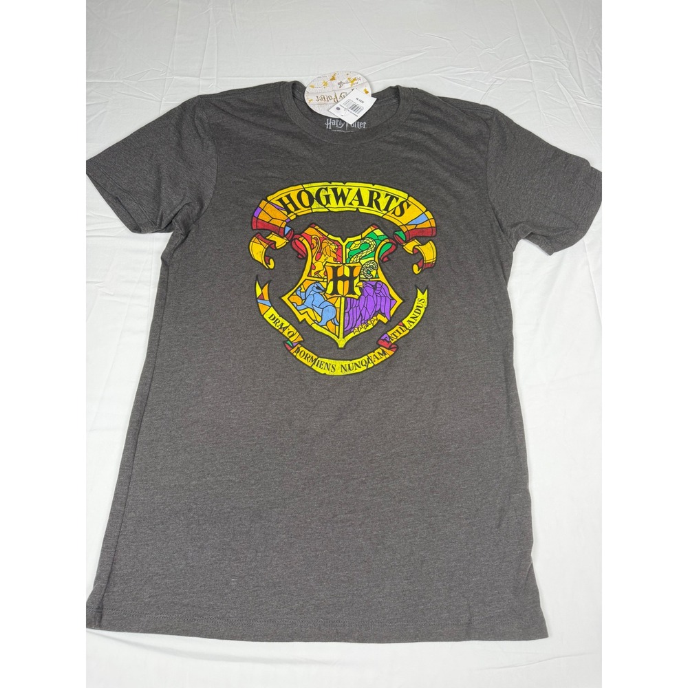 Harry Potter Hogwarts Crest Graphic Tee Charcoal Heather WBHN0173 Medium